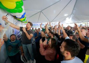 10ª edição do Deputados Aqui leva cidadania e serviços gratuitos a Mozarlândia