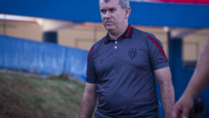 Cláudio Tencati, novo técnico do Juventude